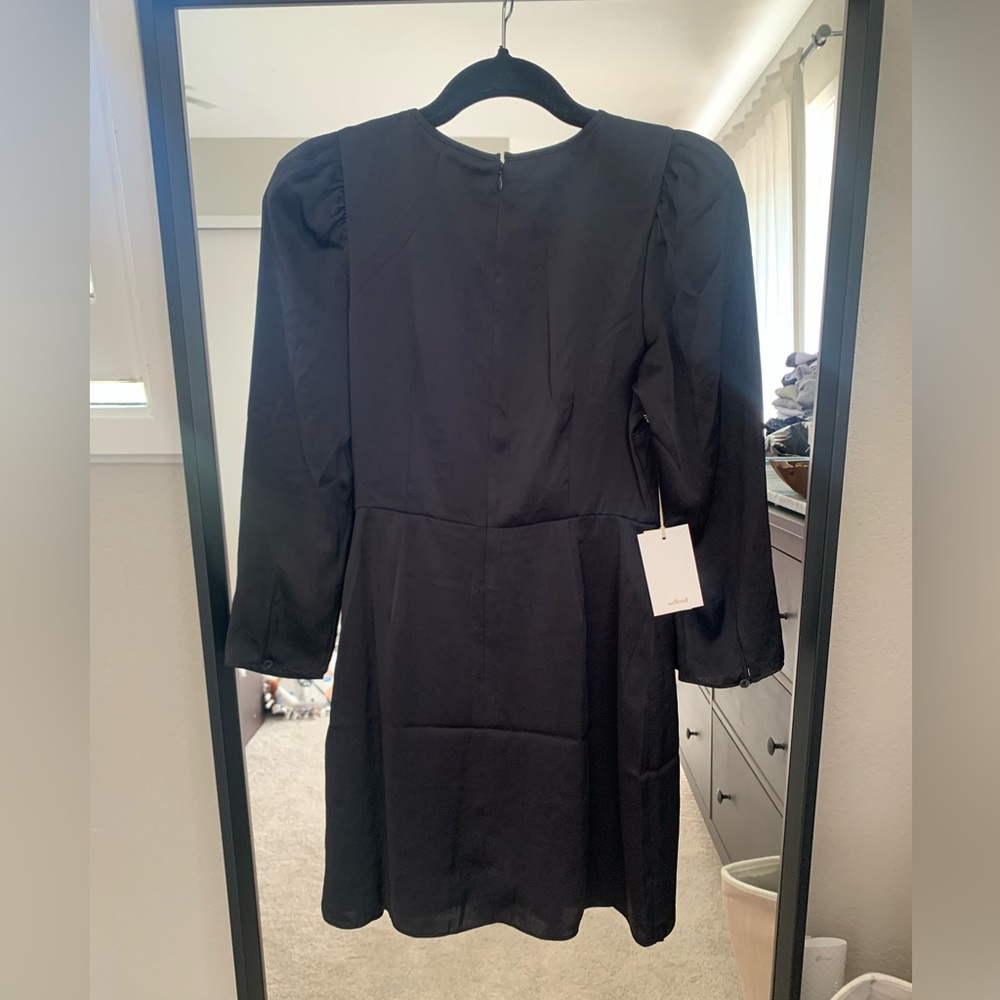 Aritzia Wilfred Didi Dress, size 4 - Picture 5 of 5